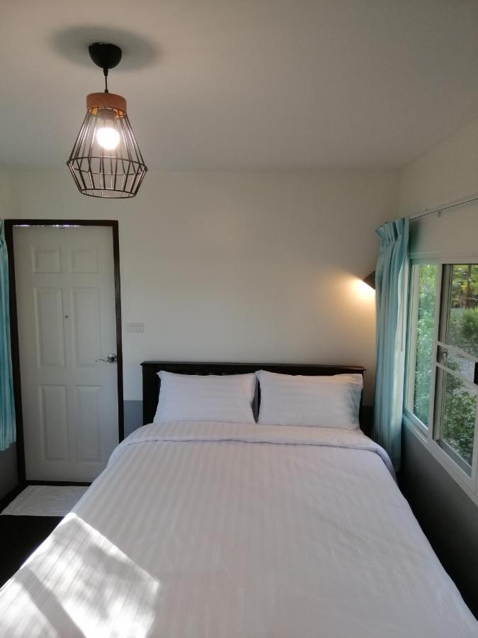 Sameikei Homestay Phrae Exterior photo